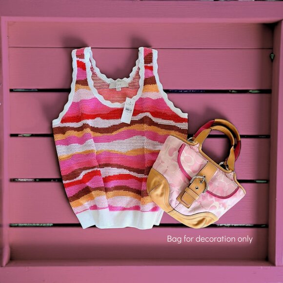 LOFT Tops - LOFT wavy scoop neck tank top pink M